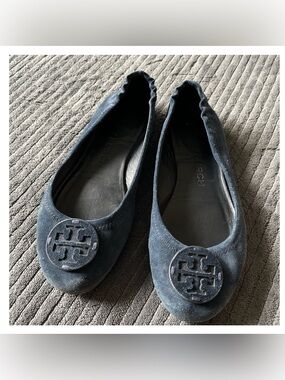 Tory Burch ‘Minnie’ Navy Suede Ballet Flats